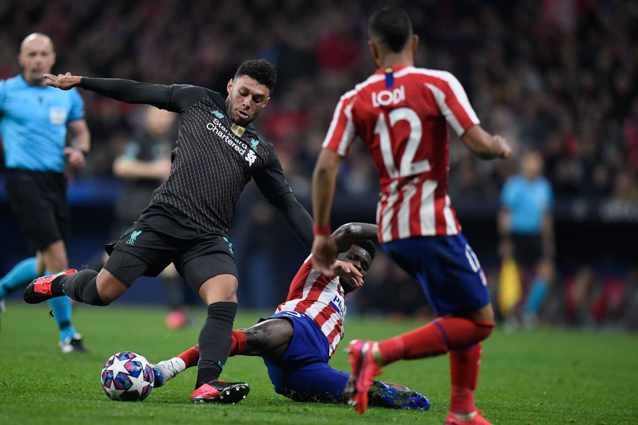 Atlético de Madrid empató sus últimos dos encuentros en La Liga y se alejan por más de 10 unidades del líder de la competición española. Los colchoneros llegarán al cotejo sin lesionados.