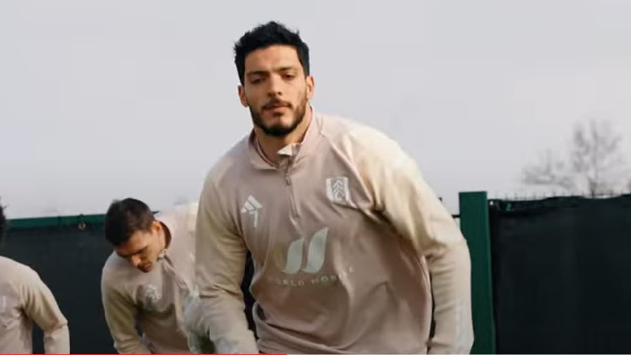 Raúl Jiménez se recupera de su lesión y podría estar en Nations League