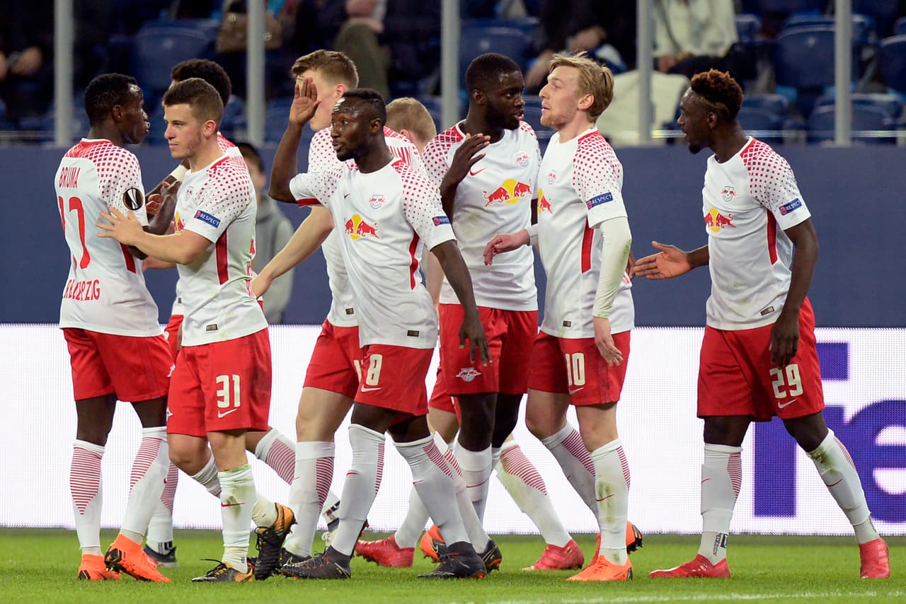 Leipzig sigue vivo en su debut europeo y logró un valioso pase a cuartos de final en su visita a Rusia contra Zenit de San Petersburgo.