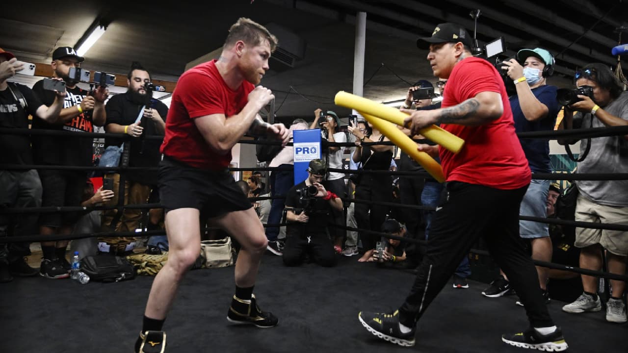 Eddy Reynoso advierte a Canelo : Golovkin será competitivo siempre