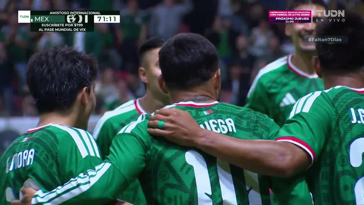 ¡Increíble! ¡Otro autogol de Serbia! México está aplastando al equipo de Paunović