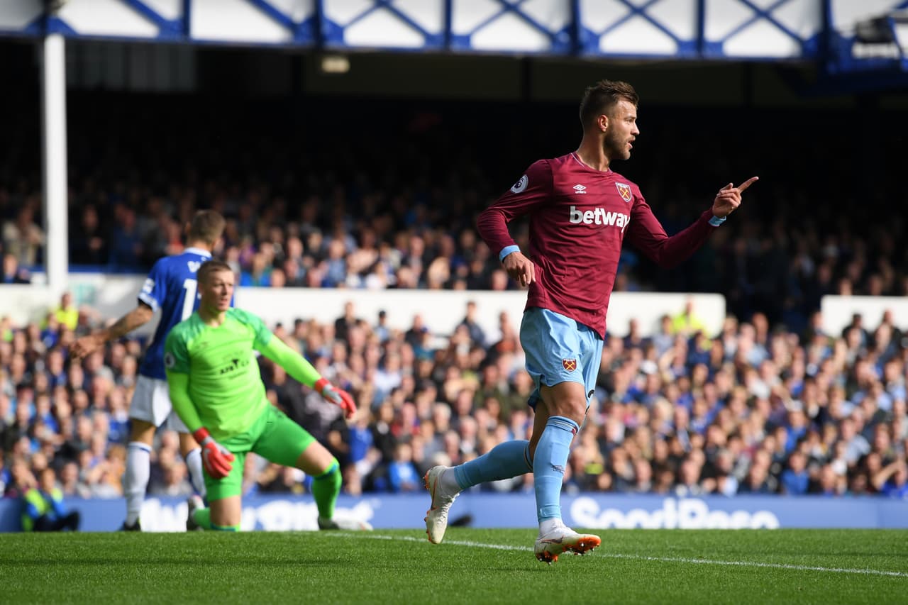 El gol llenó de confianza a un West Ham tan necesitado de buenos resultados para salir de su crisis.