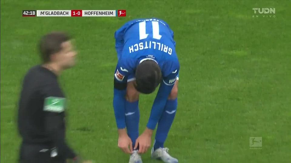 Tiro desviado de Florian Grillitsch