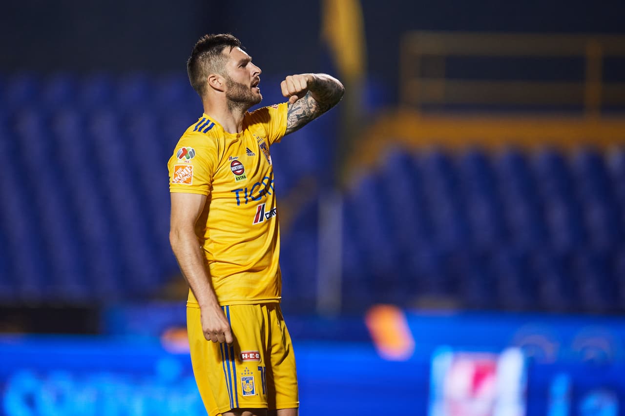 Gignac anotó el 2-1 ante Juárez, mismo que significó la voltereta ante Bravos. Posteriormente su equipo ganó 3-2 y al goleador francés no le importó que el 'Volcán' estuviera vacío, festejó como si todos estuvieran ahí ¡Este es Gignac!
