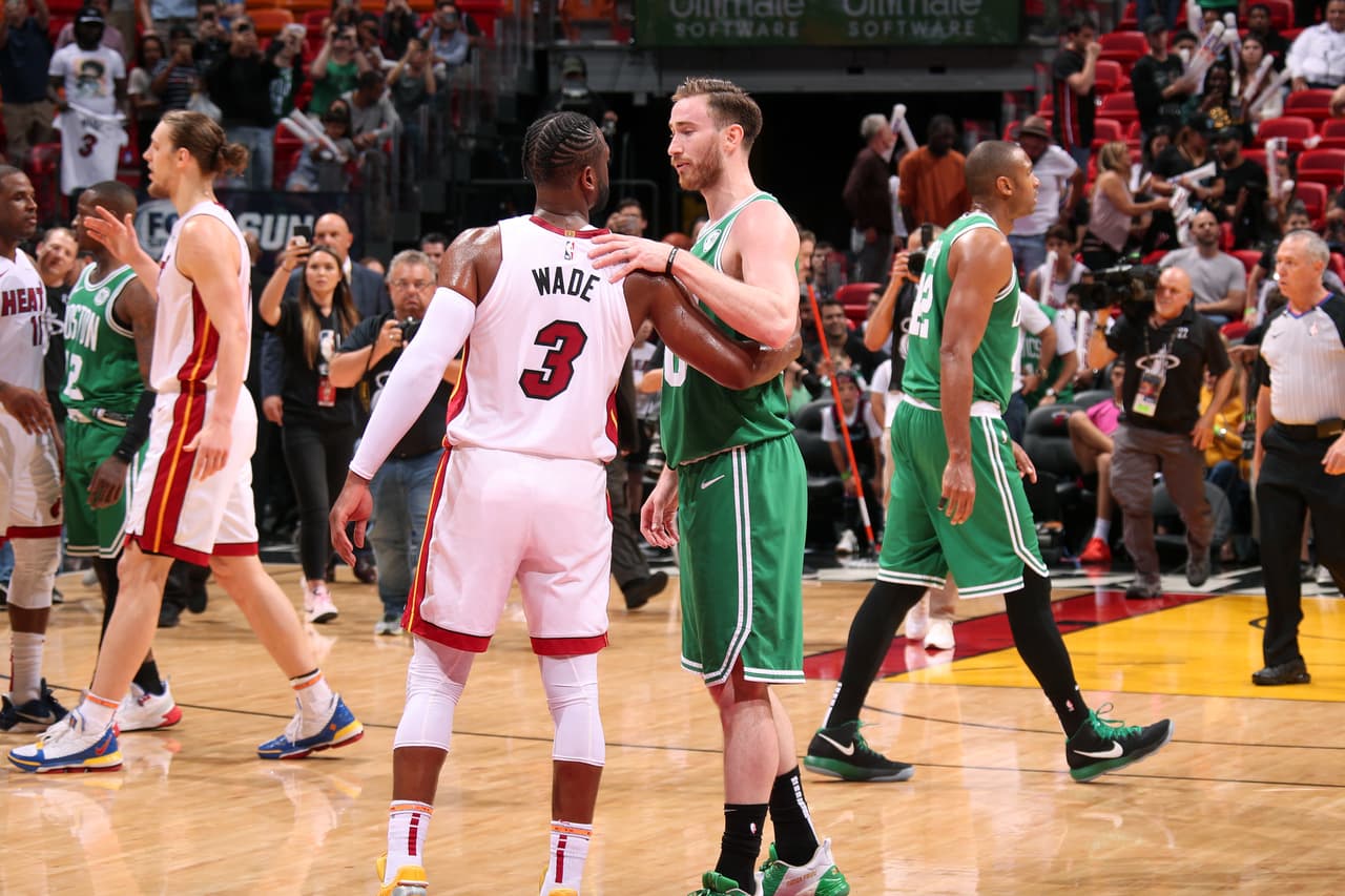 Celtics 112-102 Heat: dura derrota para Miami en su casa, pensando en su posibilidad de ir a playoffs. Gordon Hayward, con 25 puntos, fue el mejor de Boston en el AmericanAirlines Arena. Con este resultado, los de Florida se quedaron en 38 triunfos y perdieron una oportunidad de oro para subir a zona de clasificación.