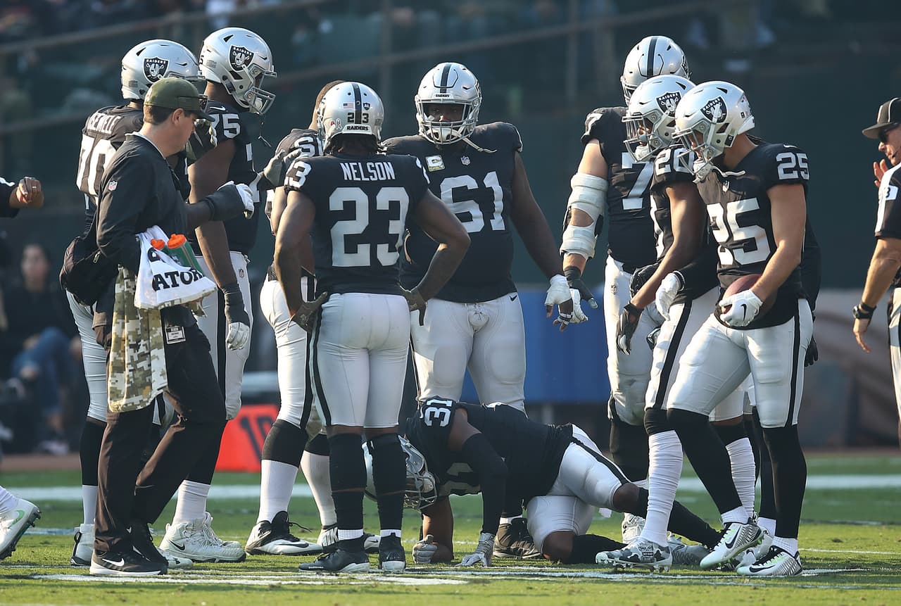 <b>32) Oakland Raiders (1-8)</b>. Jon Gruden ha empezado a ofrecer disculpas a los fans de los Raiders, sinónimo de que los negro y plata seguirán igual de mal en todos los renglones imaginables.