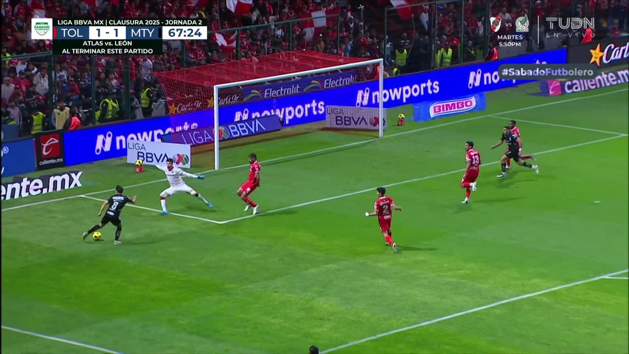 ¡Ahora Méndez salva a los Diablos! El defensor se cruza justo a tiempo