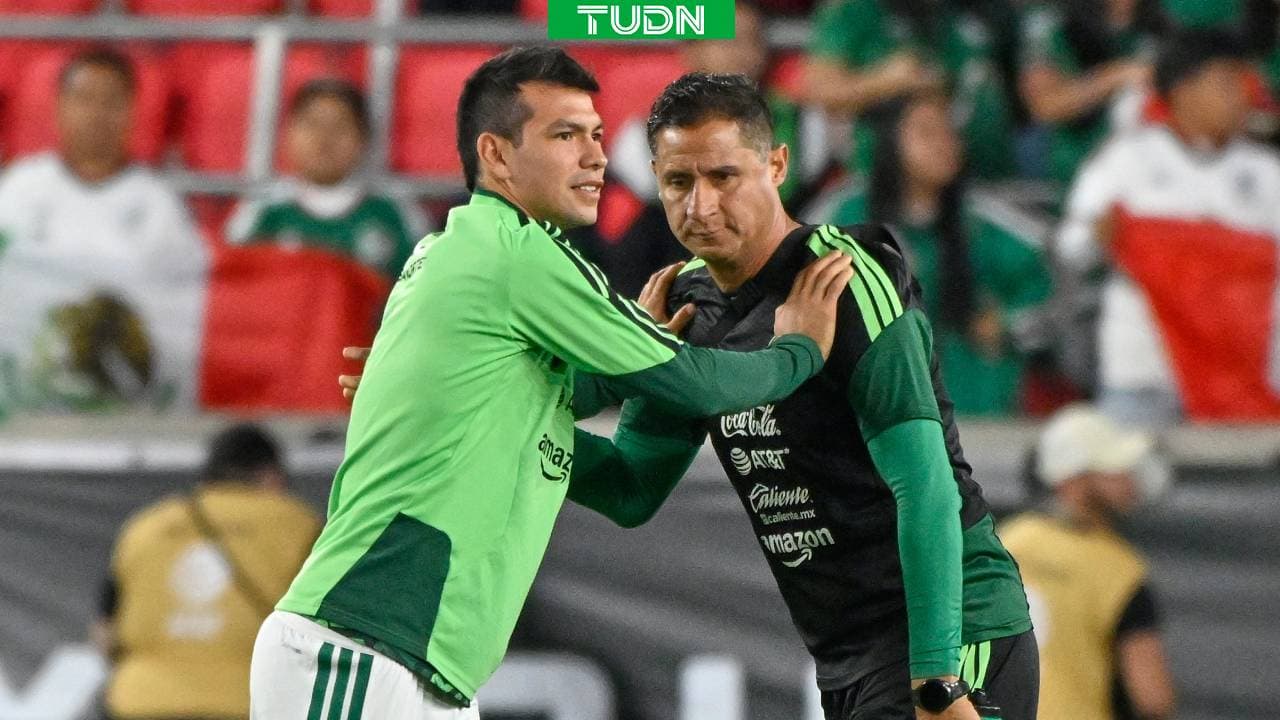 Hirving Lozano no termina el entrenamiento de la Selección Mexicano