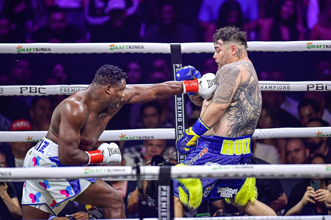 En una pelea llena de emociones Andy Ruíz logró derrotar a Luís Ortíz, quien aguantó pese a caer tres veces a la lona.
