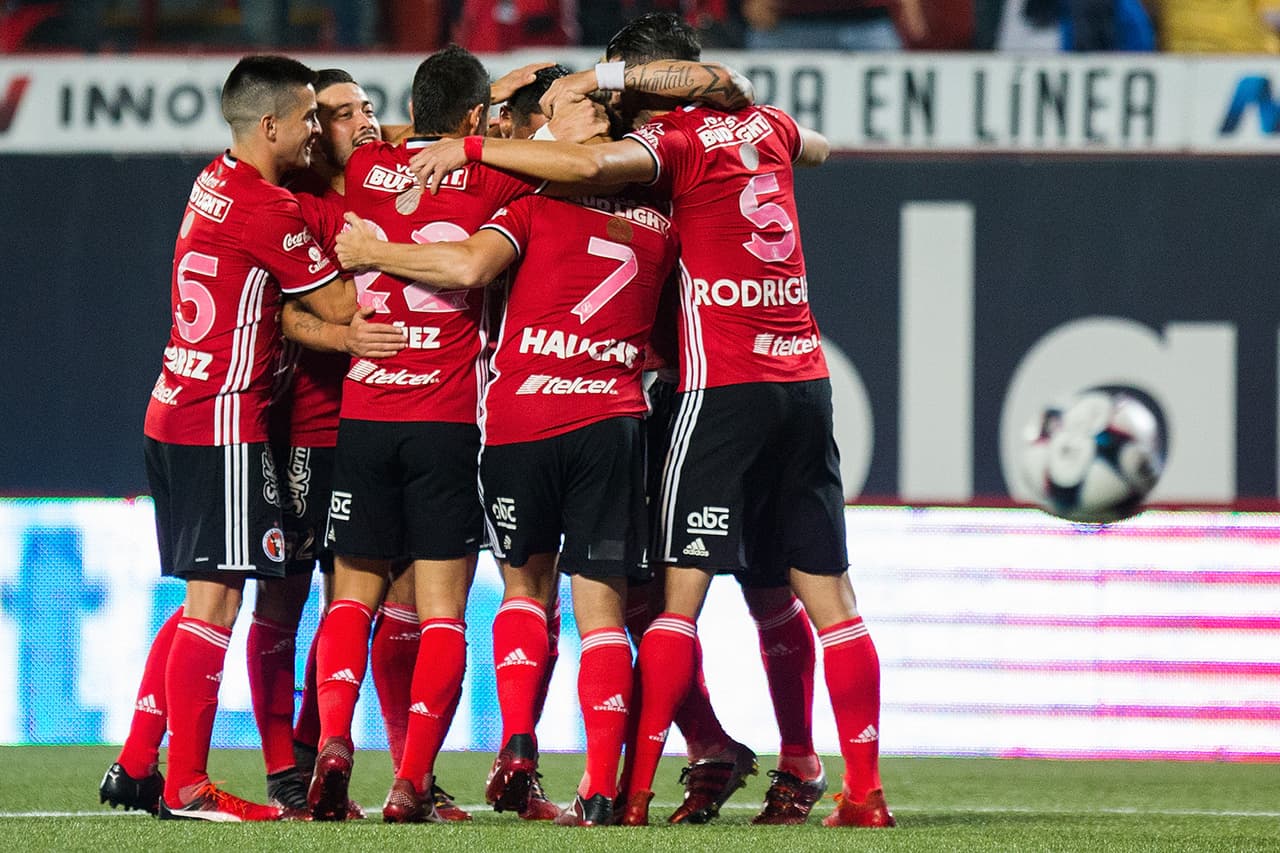 Los Xolos le sacan 10 puntos al noveno lugar a falta de tres juegos.