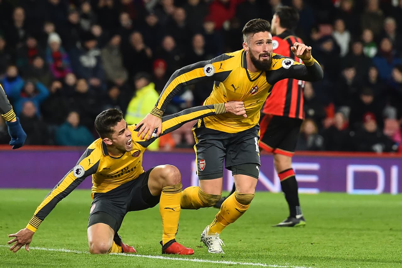 Arsenal empató 3-3 ante Bournemouth gracias al gol de Giroud