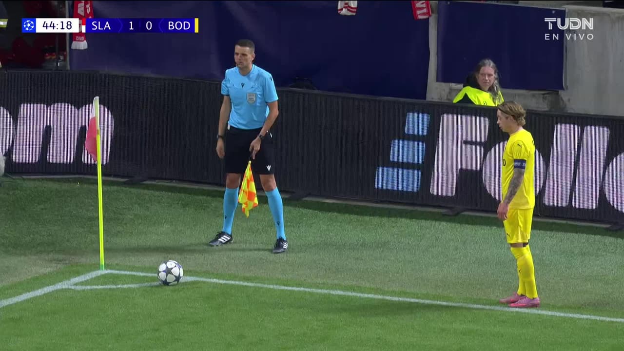 ¡TIRO ATAJADO! disparo por Jostein Gundersen.