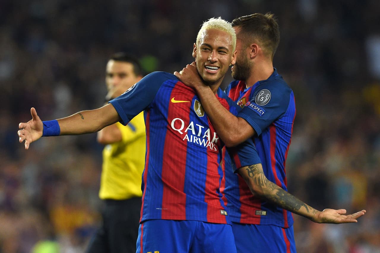 Neymar bromea en redes con su nuevo look