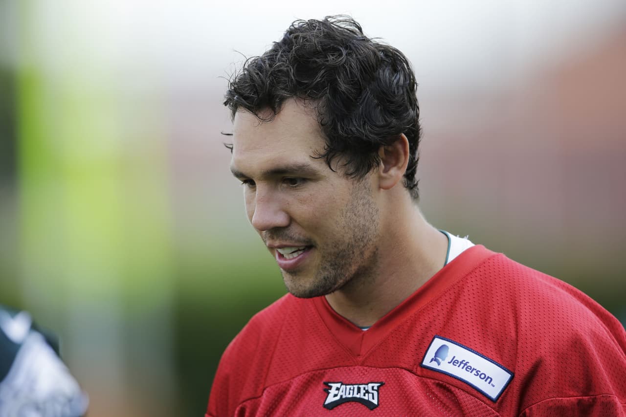 Sam Bradford jugará con los Philadelphia Eagles bajo su último año de contrato