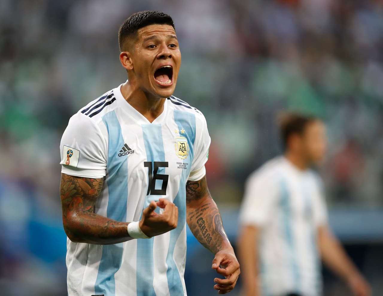Medios británicos aseguran que el defensa argentino Marcos Rojo está en los planes de varios equipos europeos: Everton, PSG, Marsella y Zenit.