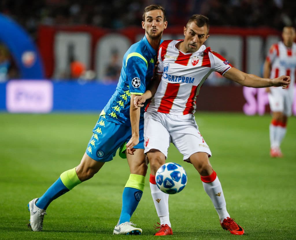 Sin embargo, Napoli supo controlar esas intenciones en los primeros 45 minutos.