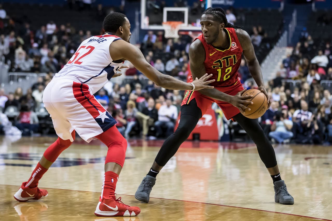Si bien hubo una presentación brillante de Bradley Beal, Jeff green y Trevor Ariza, los de Atlanta fueron más equipo y tuvieron en Taurean Prince a su mejor hombre con una marca de 21 puntos.