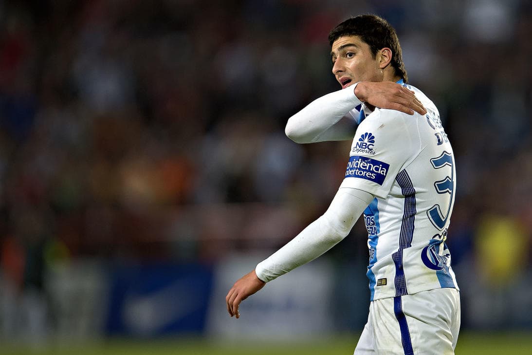 La buena temporada de Stefan Medina con los 'Tuzos' le estaría abriendo un campo en el plantel de Antonio Mohamed en Monterrey, dueño de su ficha.