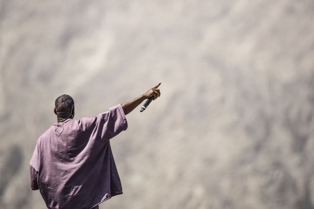 La jueza Michelle Williams concedió el cambio el lunes en un tribunal de California.