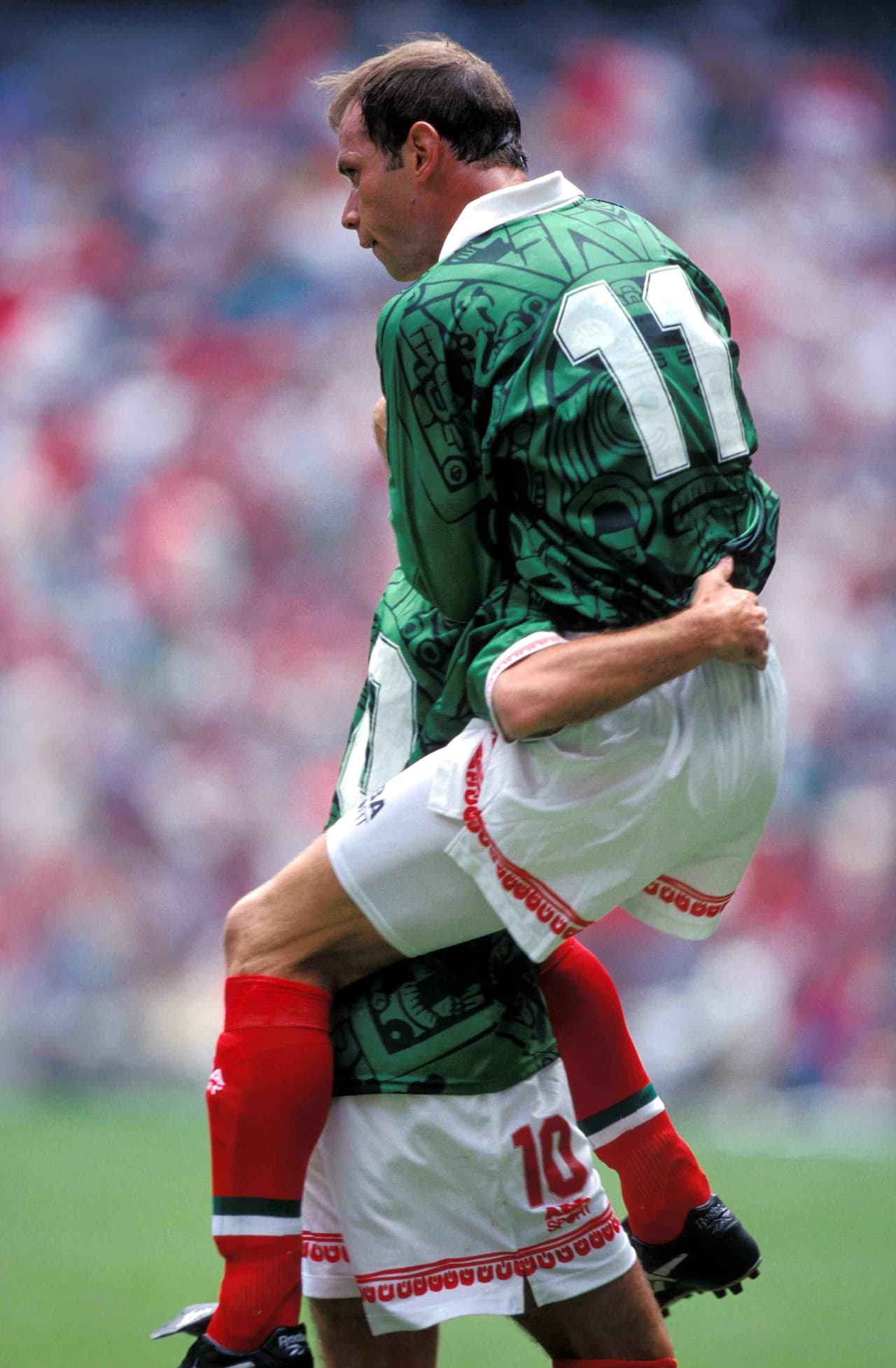 Los anotadores de aquel partido fueron Benjamín Galindo en dos ocasiones, Zague, Alberto García Aspe y Luis García.