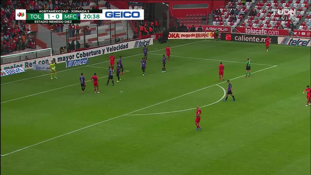 ¡TIRO ATAJADO! disparo por Alexis Canelo.