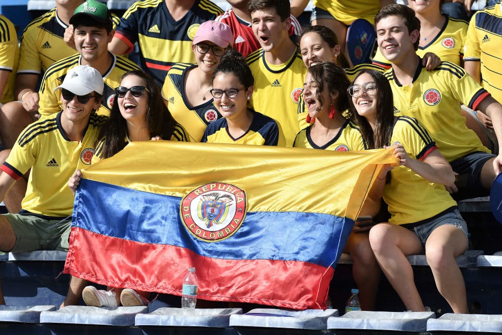 BARRANQUILLA, COLOMBIA - OCTOBER 05: Fans of Colombia cheer for their team prior to a match between Colombia and Paraguay as part of FIFA 2018 World Cup Qualifiers at Metropolitano Roberto Melendez Stadium on October 05, 2017 in Barranquilla, Colombia. (Photo by Gabriel Aponte/Getty Images)