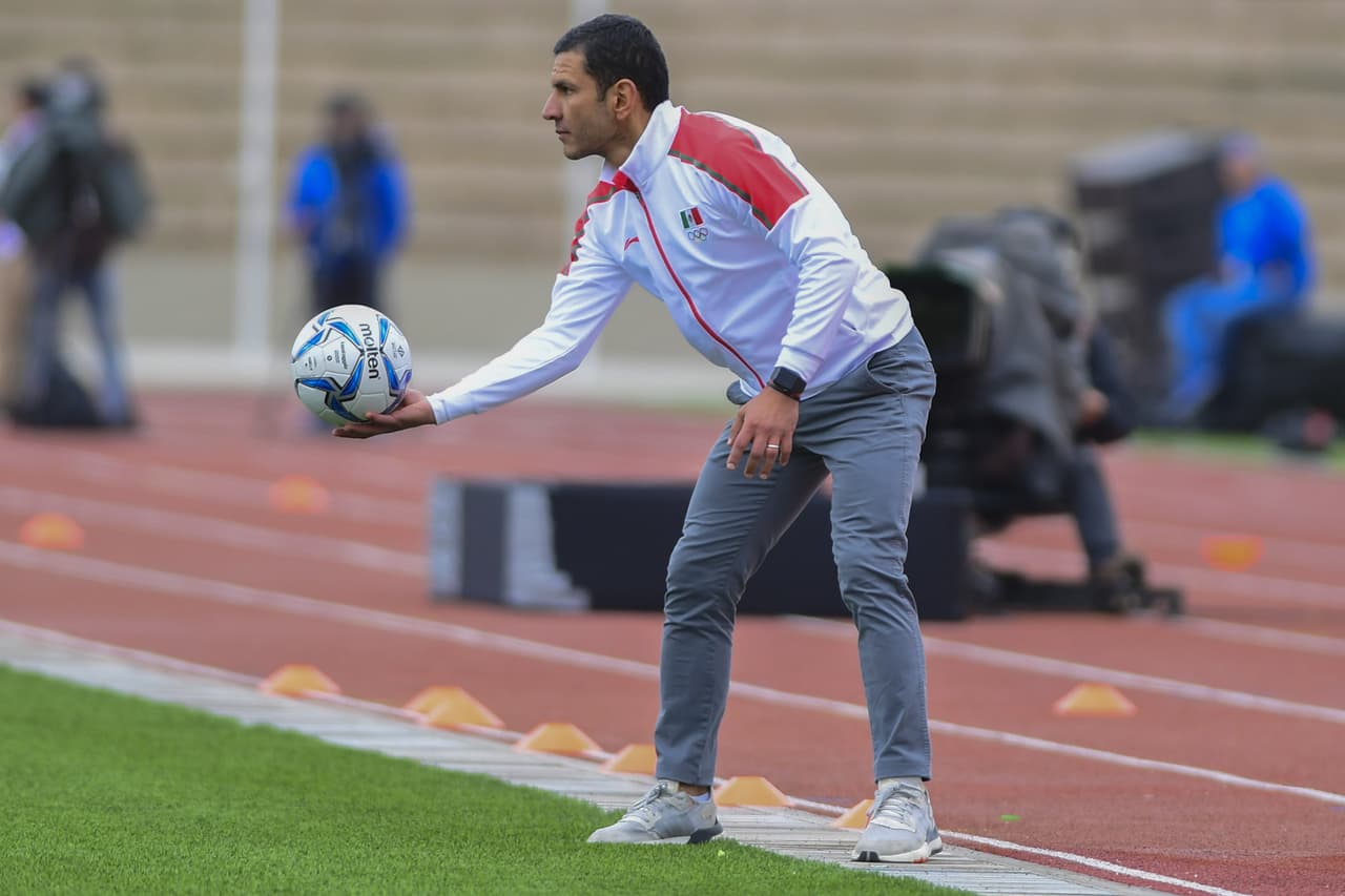 Jaime Lozano, técnico del Tri Sub 22.