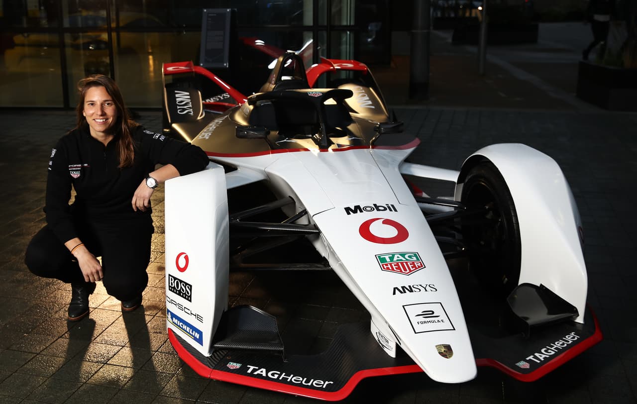 Simona de Silvestro.