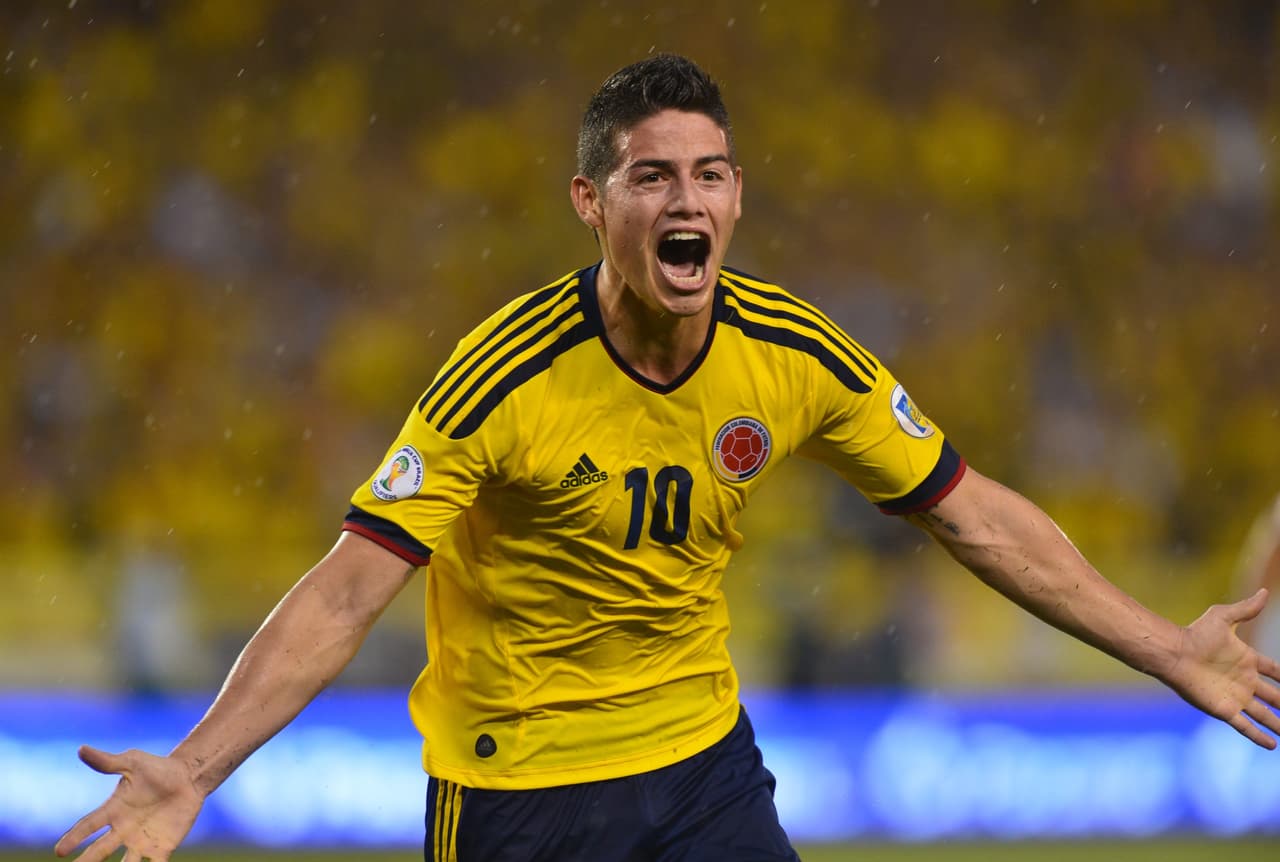James Rodríguez. Sin duda el colombiano más exitoso que ha jugado en México. James ganó dos Champions League con el mismísimo Real Madrid, campeón en seis países diferentes, más de 100 goles en Europa y Bota de Oro en el Mundial Brasil 2014.