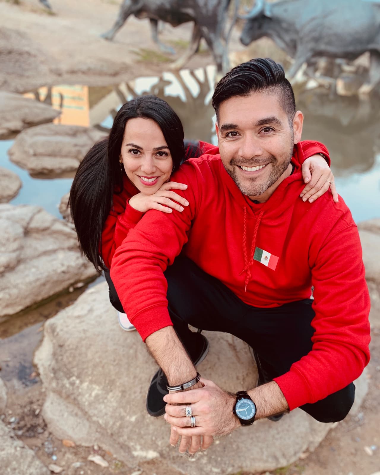 Los participantes de la Carrera de la Copa Oro estuvieron en Dallas disfrutando de su grastronomía, su calidez y algunos de sus lugares emblemáticos como la Pioneer Plaza donde se encuentran las Cattle Drive Sculptures.