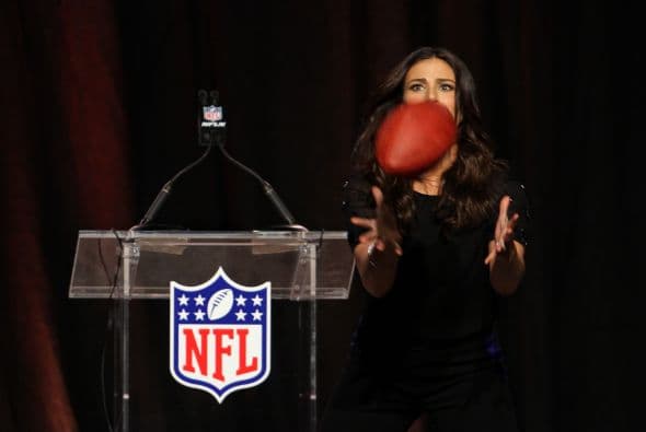Idina Menzel será la encargada de cantar el Himno Nacional de EEUU, la cantante espera tener una actuación sobresaliente y 'congelar' al público (Foto: Mario Castillo).