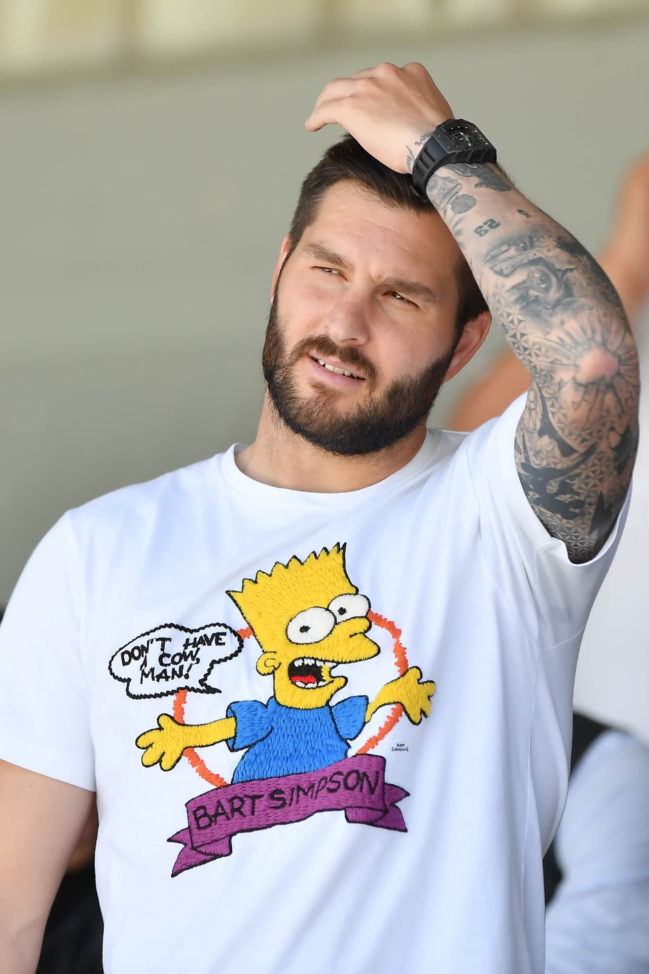 Andre-Pierre Gignac, jugador de Tigres, presenció en el Estadio de Aubagne el juego del Tri Sub-22 ante Japón.