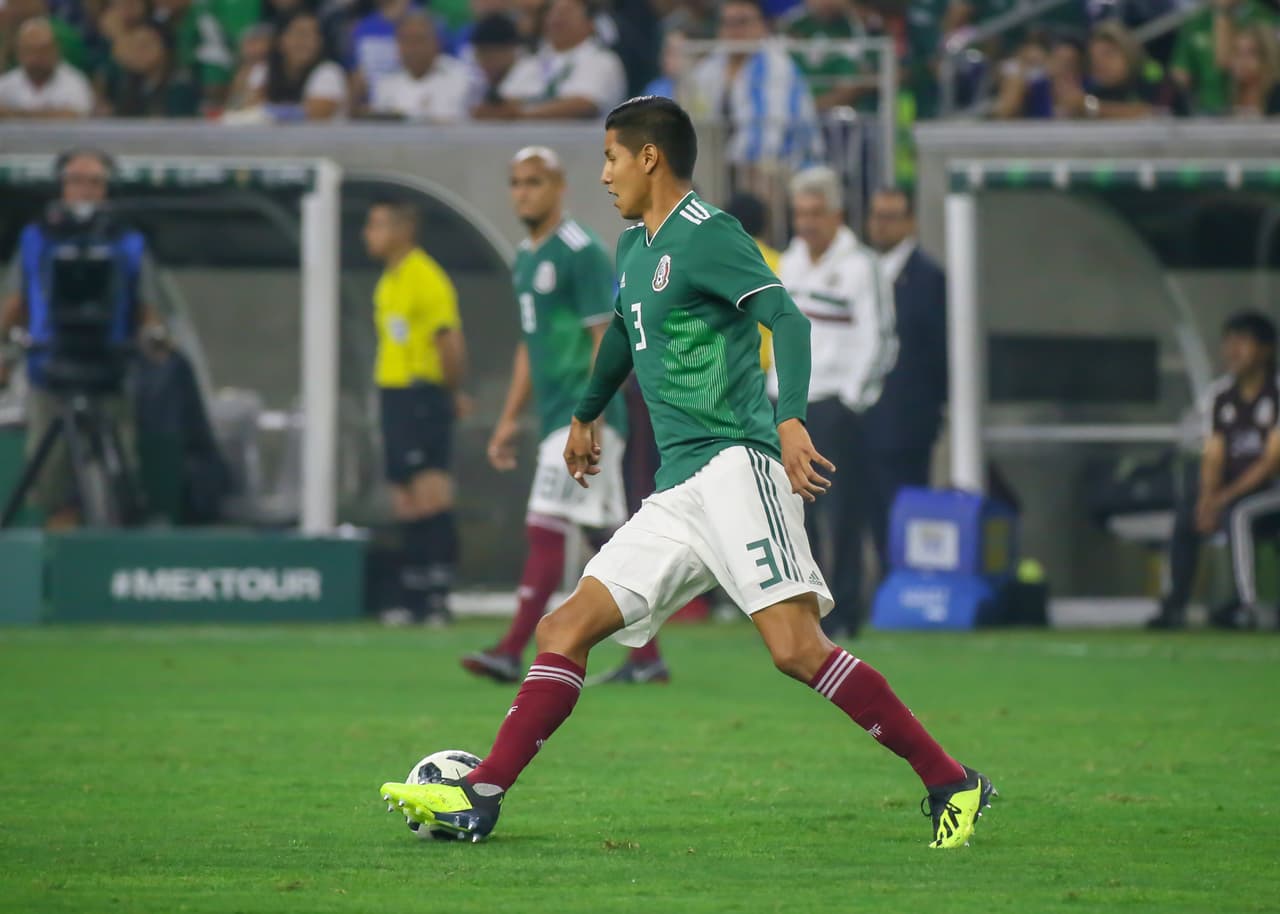 Defensa: Hugo Ayala (México / Tigres UANL)