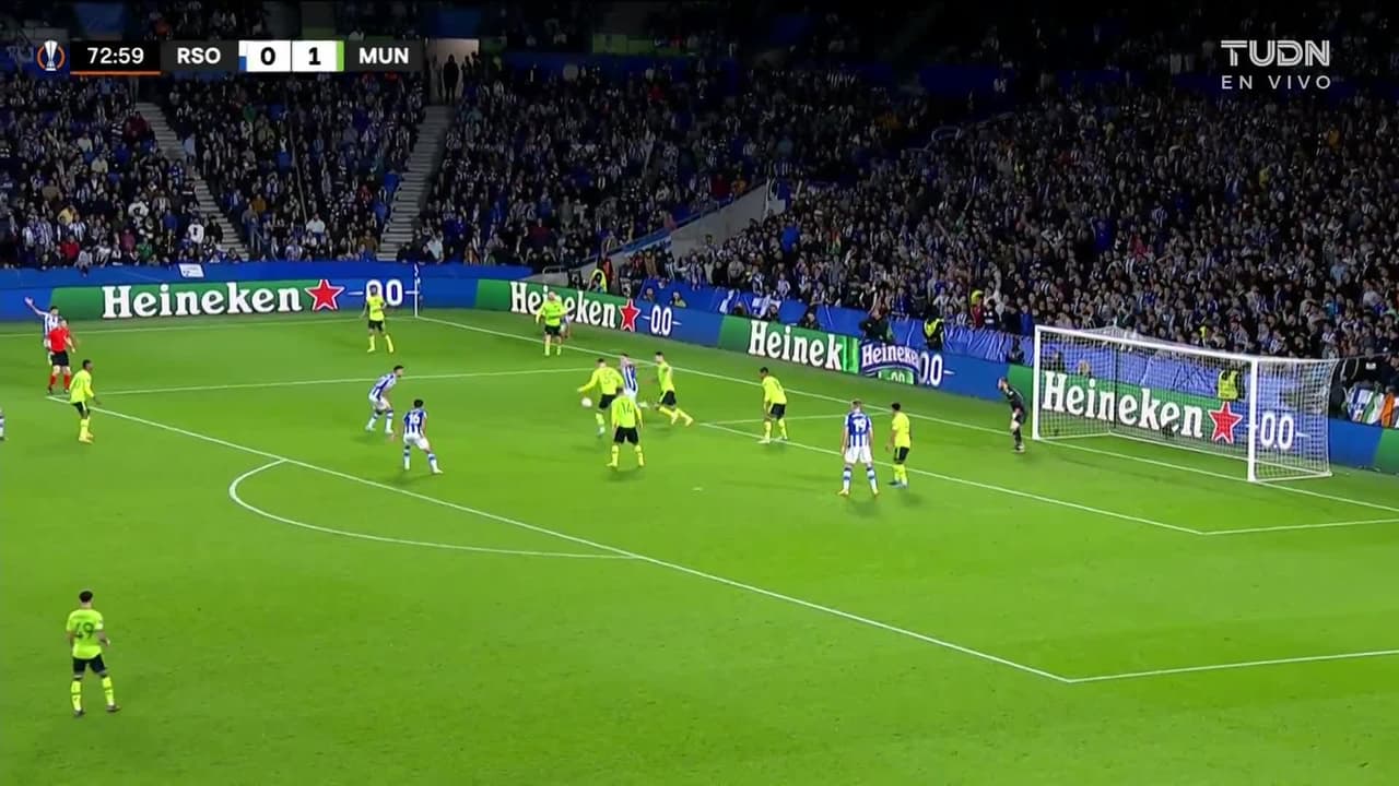 ¡TIRO ATAJADO! disparo por Ander Guevara.