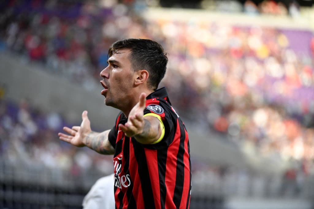 15) 
<b>Alessio Romagnoli</b>. El joven defensa central del AC Milan está tasado en 40 millones de euros.