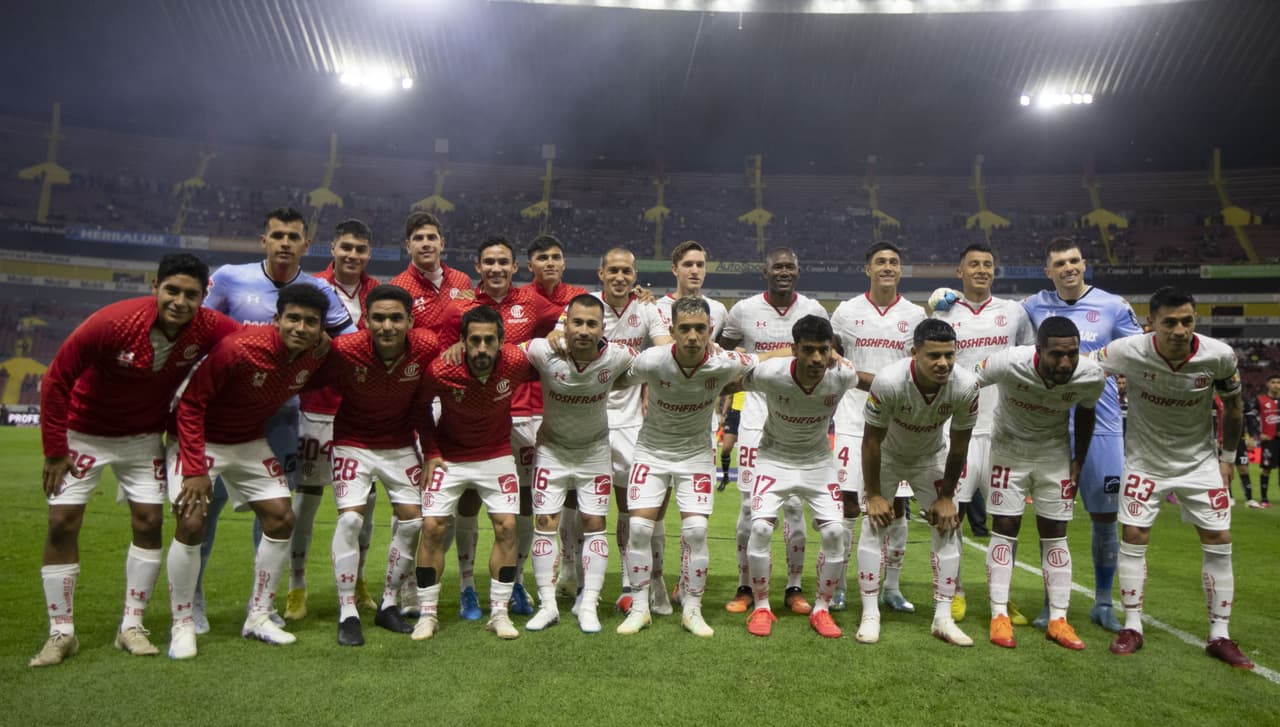 Atlas y Toluca firmaron un empate sin goles en partido pendiente de la Jornada 1 del Torneo Clausura 2023 de Liga MX. El debut de los Rojinegros en el Jalisco se había postergado por la mala calidad del césped.