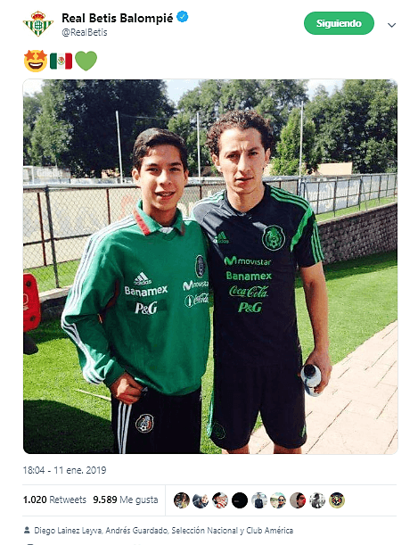 En la cuenta oficial del Real Betis, horas antes a su arribo, el club verdiblanco tocó fibras sensibles de los aficionados mexicanos con esta foto al lado de Andrés Guardado con un Lainez jovencito.