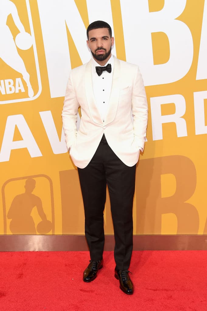 Drake promete que su nuevo álbum "Certified Lover Boy" será entregado a los fans el viernes.