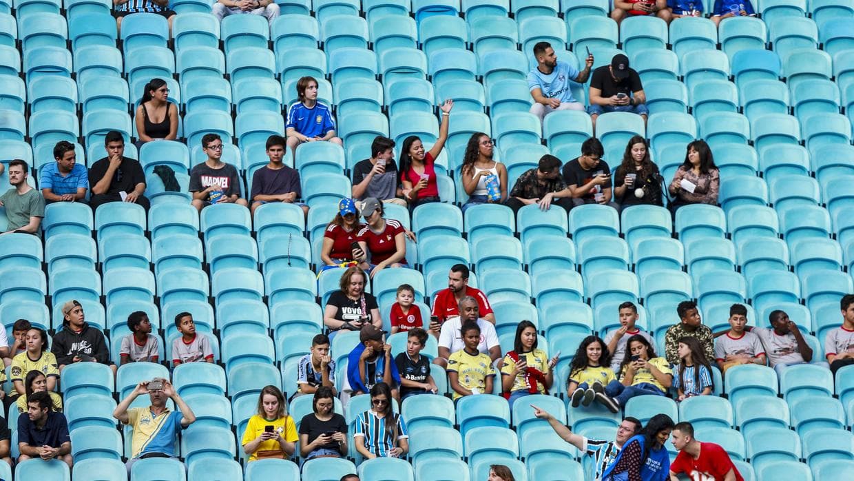 Presidente de Conmebol admitió preocupación por baja asistencia a estadios