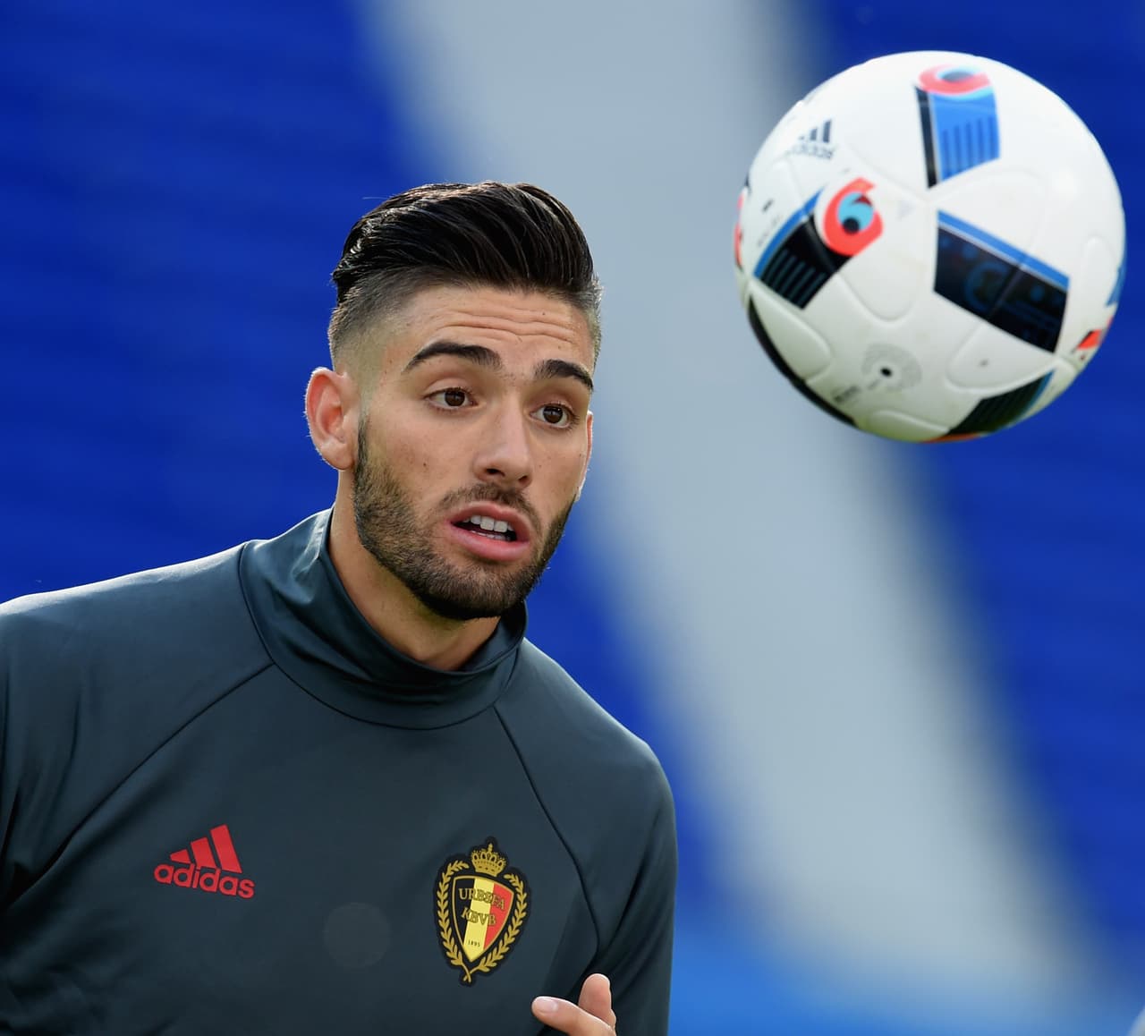Actualmente en China, Yannick Ferreira Carrasco es del interés del Arsenal –cerca de ficharlo– y del Bayern Múnich.