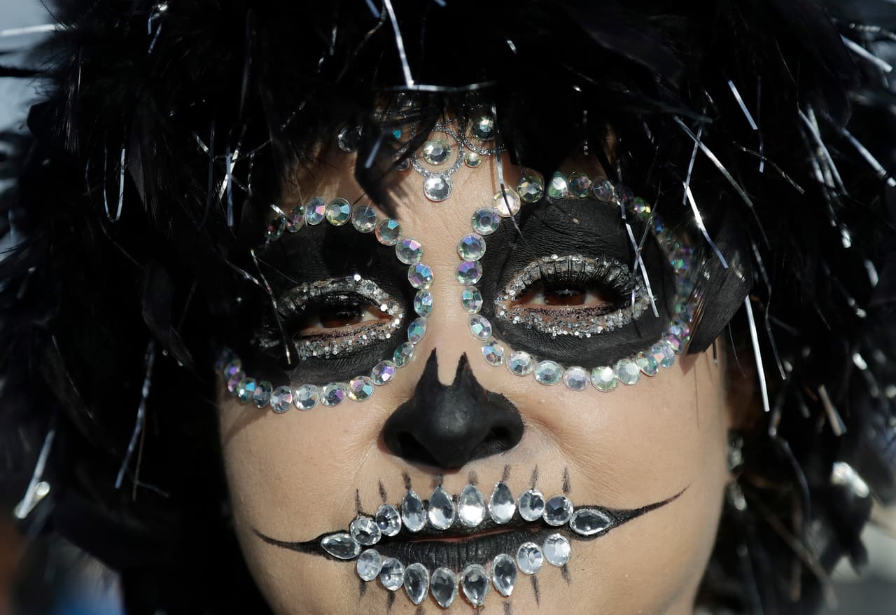 Una catrina, fan de los Raiders.