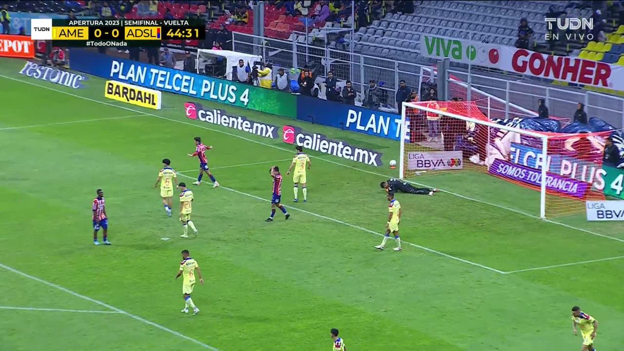 ¡TIRO ATAJADO! disparo por Juan Manuel Sanabria.