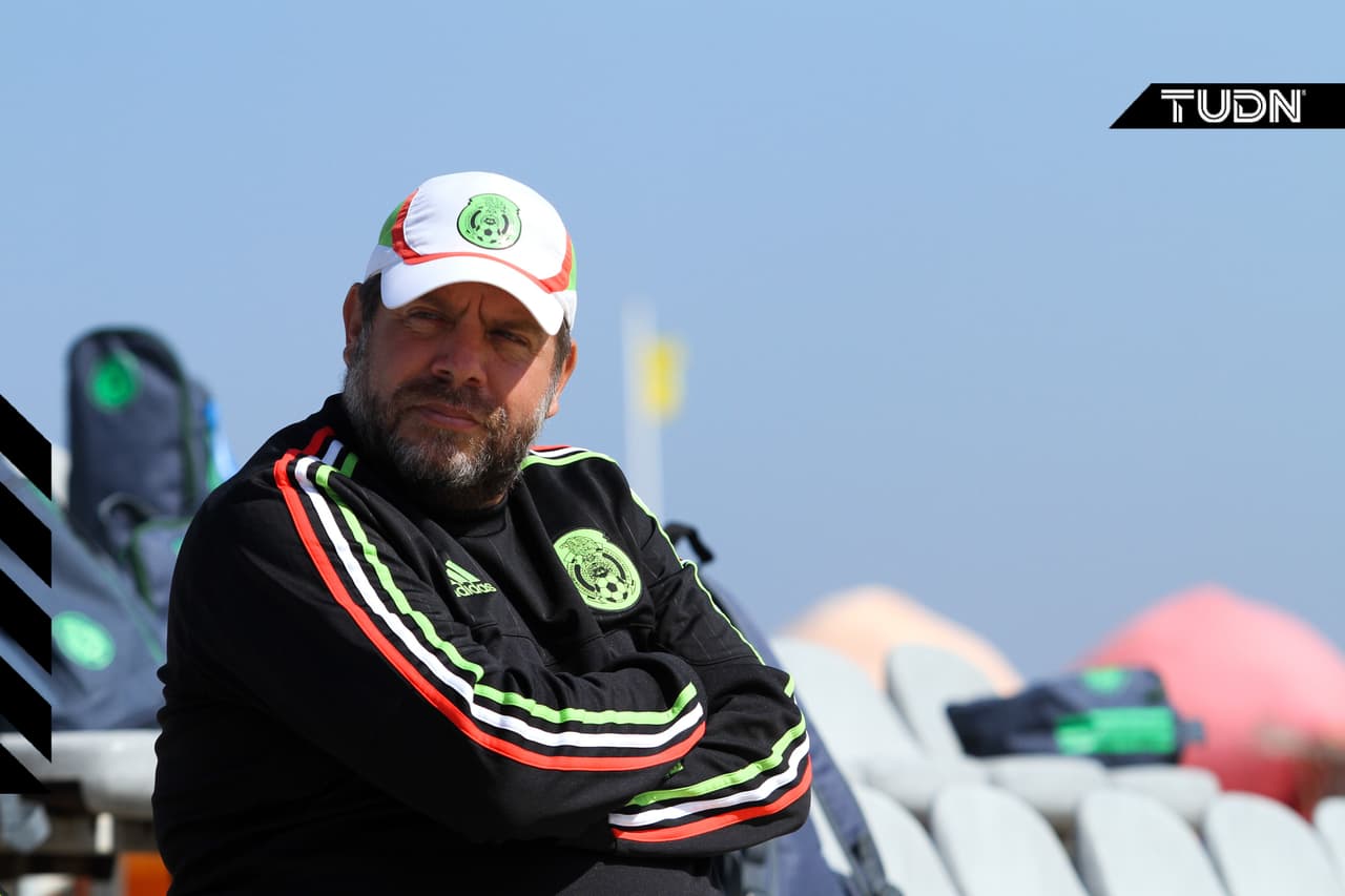 Crisis en el Tri de Playa; analizan continuidad de Ramón Raya