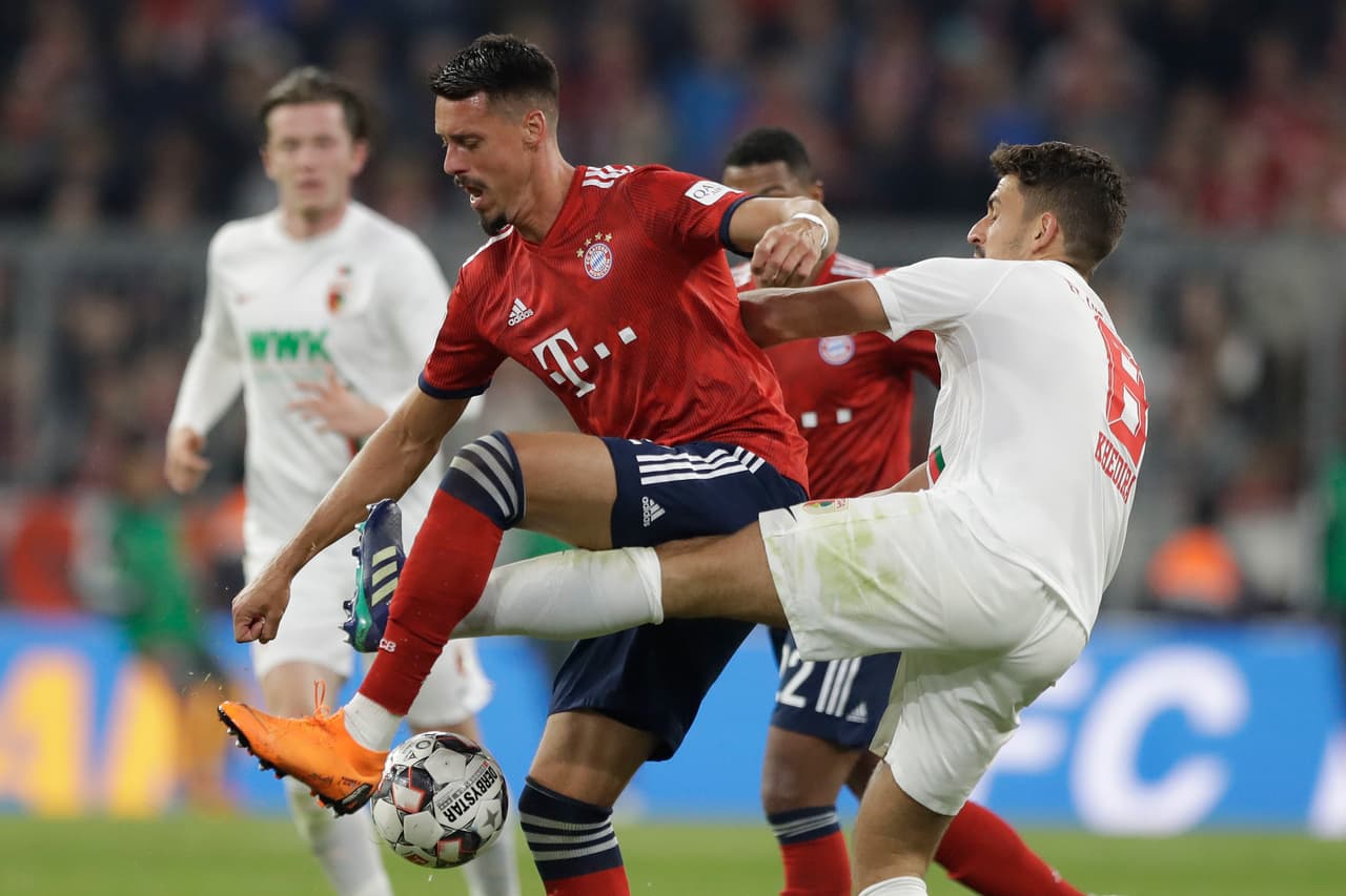 Al remate del primer tiempo, el partido se fue con la igualdad y la reflexión de cómo cambiar la dinámica para los de casa.