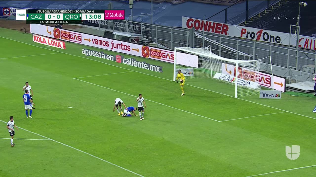 ¡TIRO ATAJADO! disparo por Jonathan Javier Rodríguez Portillo.