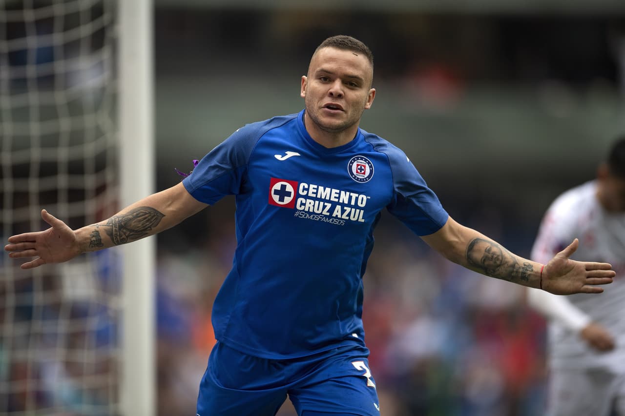 El futbolista uruguayo es el líder de goleo, suma ocho tantos y supera por uno a Gignac y Mena. Te dejamos a los romperredes de la Liga MX.