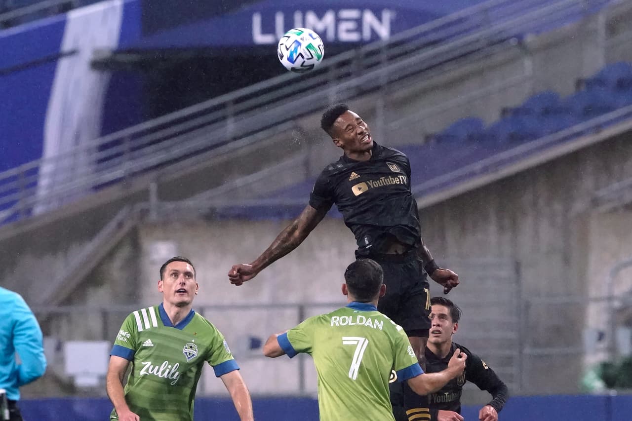 Con goles de Nicolás Lodeiro, Raúl Ruidíaz Jordan Morris, los Seattle Sounders vuelven a sacar al LAFC de los Playoffs al vencer 3-1 al cuadro angelino.