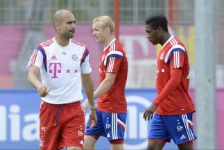 Pep Guardiola desató su furia con su equipo.