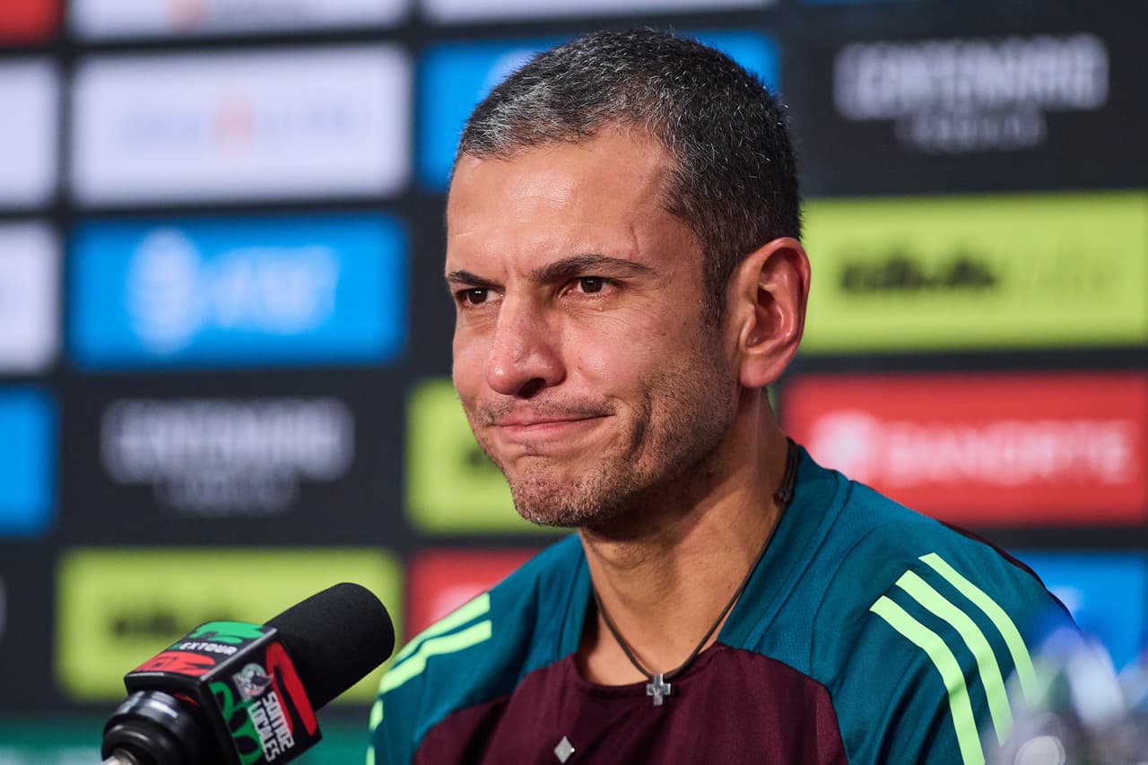 Lozano sobre renunciar al Tri: "Creo mucho en los procesos"