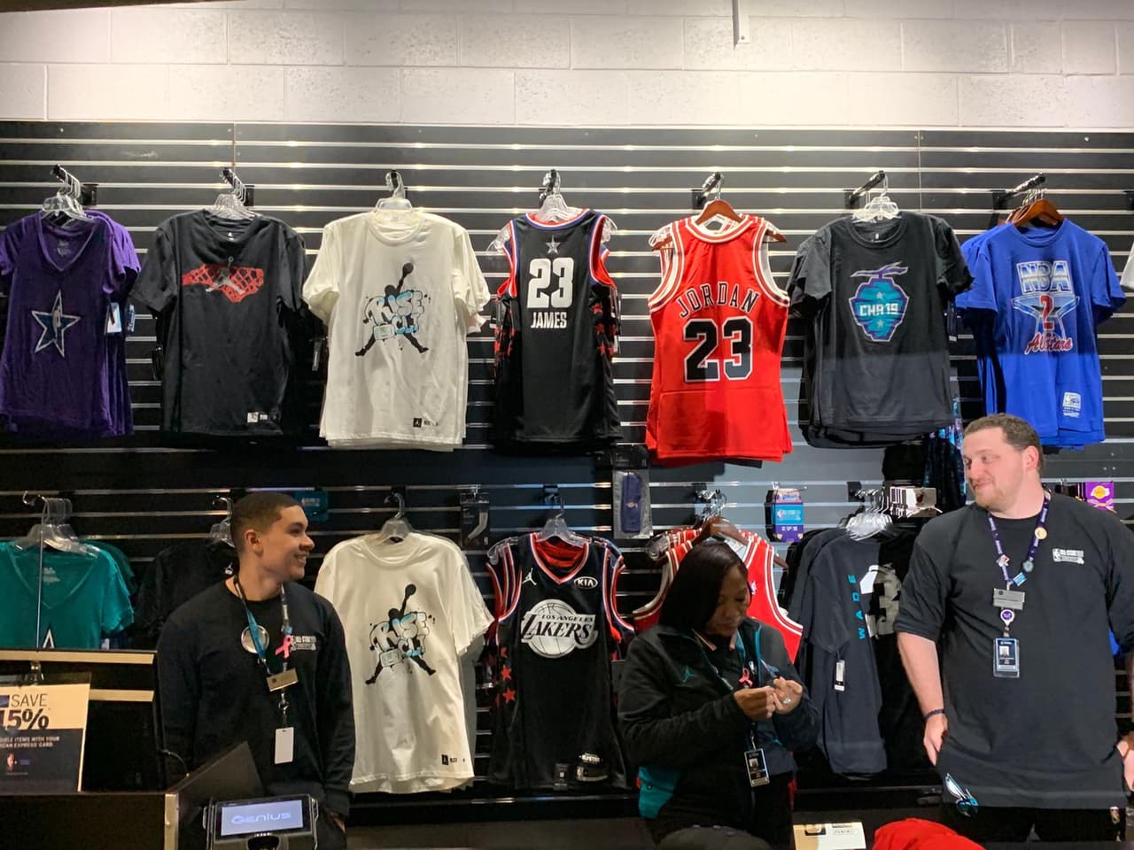 La edición 68 del NBA All-Star Game se disputará en el Spectrum Center de Charlotte, enfrentándose el Team LeBron y el Team Giannis. Así se vivieron los minutos previos.